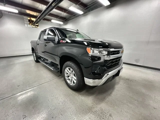 2026 Chevrolet Silverado 1500 LT - Photo 2