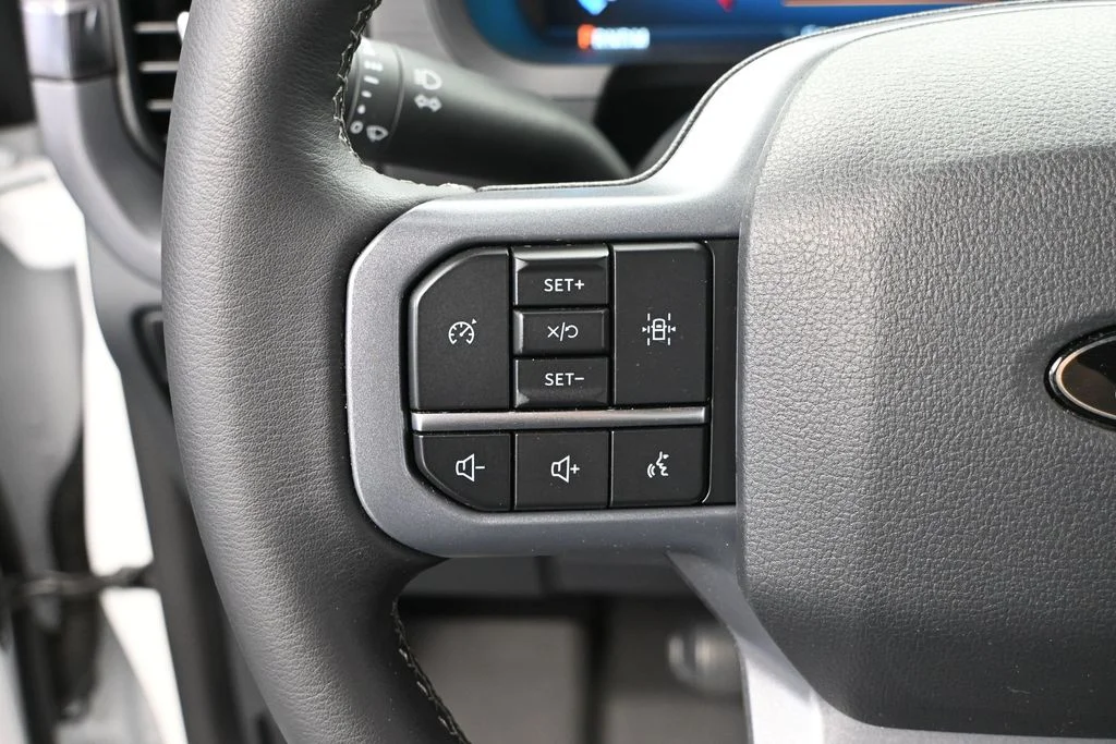 2025 Ford F-150 XLT - Photo 30