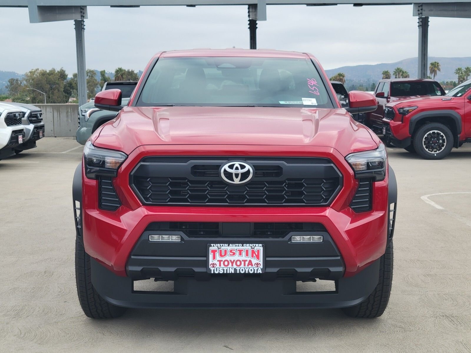 2025 Toyota Tacoma TRD Off Road - Photo 6