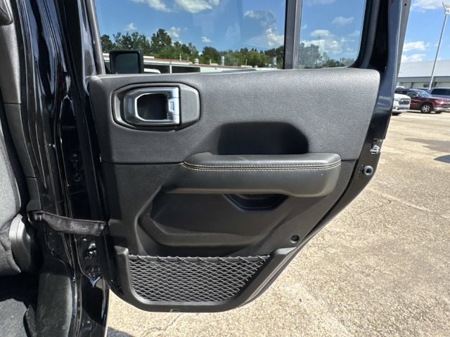 Used 2025 Black Jeep Sahara image 30