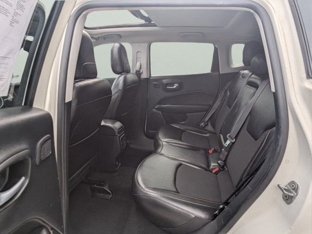 Used 2021 White Jeep Latitude image 32