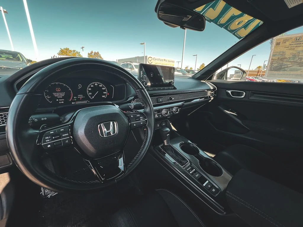 Used 2025 Gray Honda Sport image 17