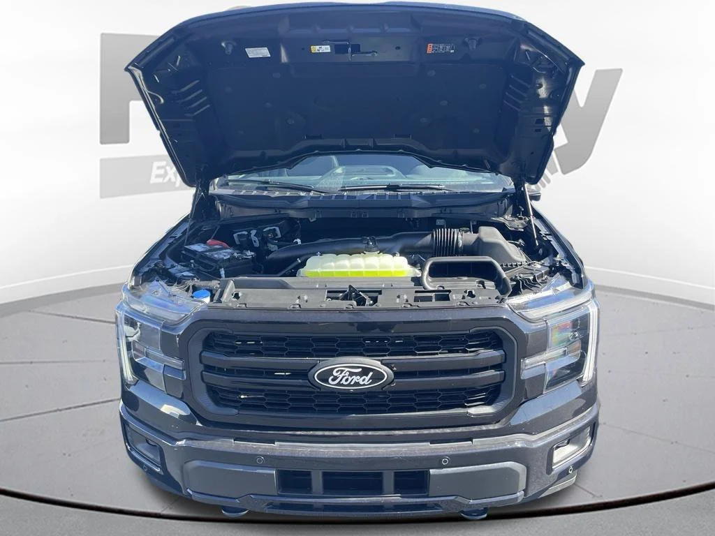 New 2026 Agate Black Metallic Ford Lariat® image 33