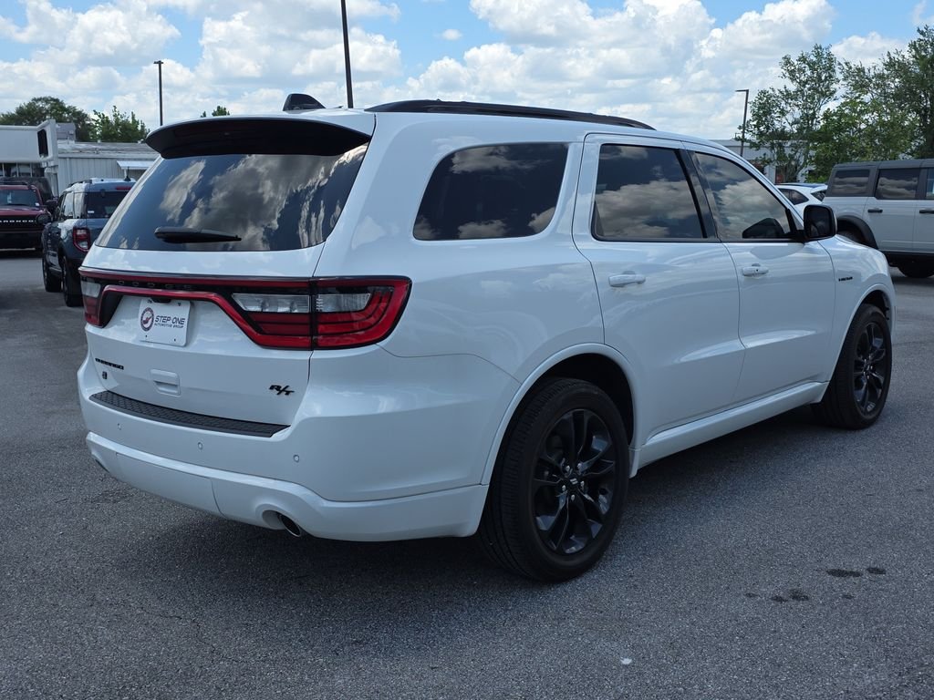 Used 2025 White Dodge R/T image 5