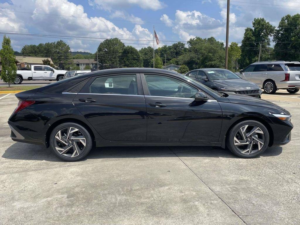 New 2026 Black Hyundai Limited image 27