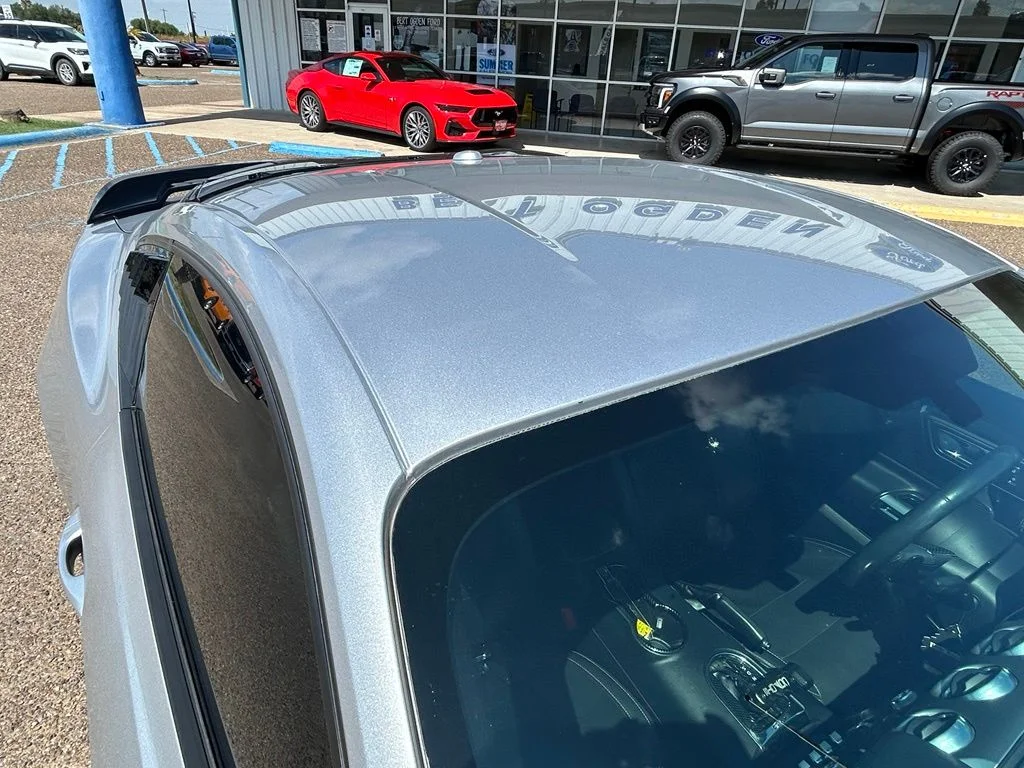 Used 2018 Ingot Silver Ford GT Premium image 7