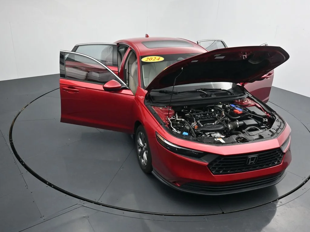 Used 2024  Honda EX image 38