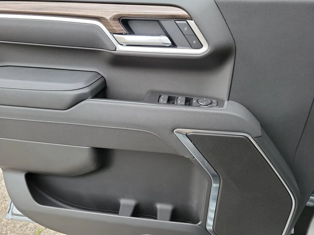 2026 Chevrolet Silverado 1500 LT - Photo 18