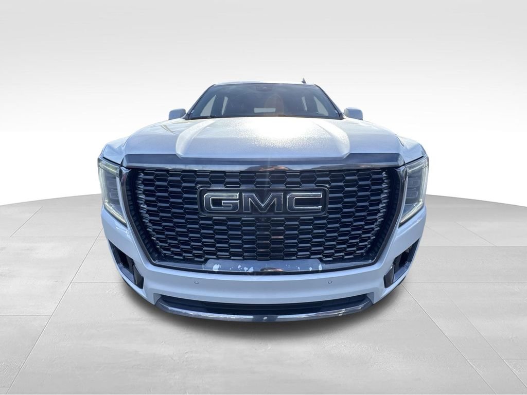 Used 2023 White GMC Denali Ultimate image 28