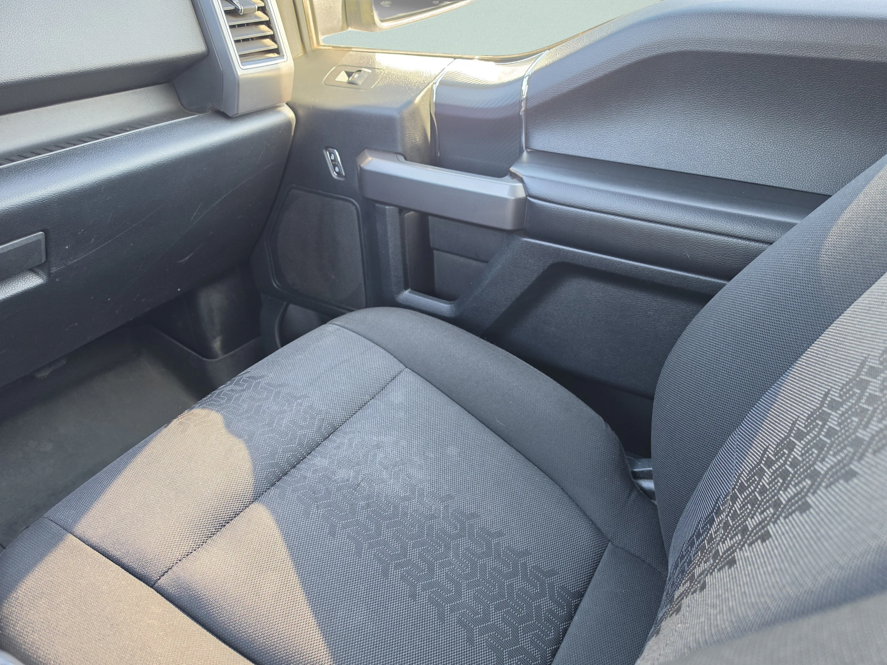 Used 2020 Lead Foot Ford XLT image 22