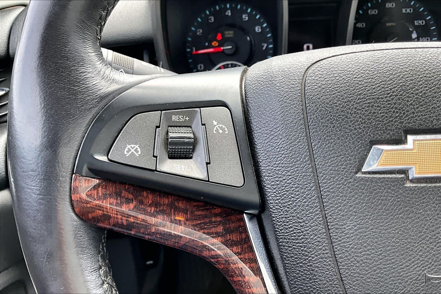 Used 2013 Black Granite Metallic Chevrolet LT image 22