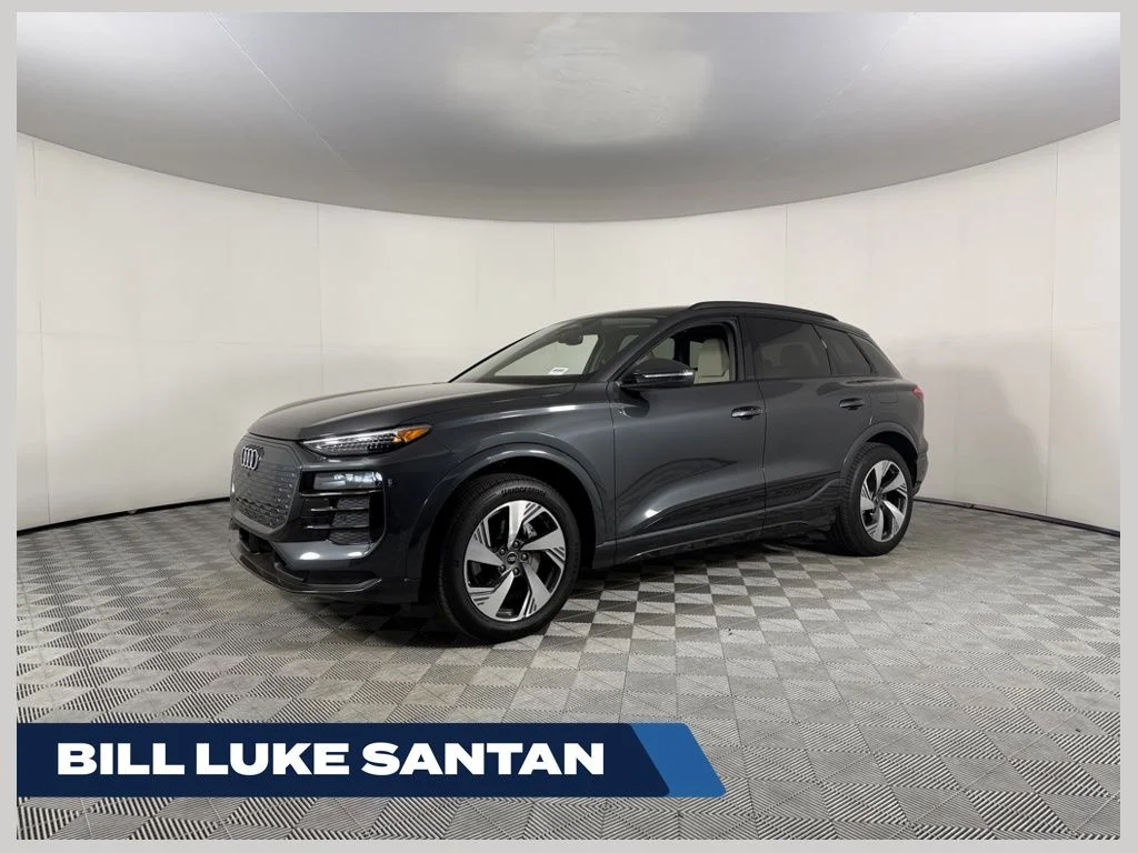 2025 Audi Q6 e-tron Premium Plus quattro's photo