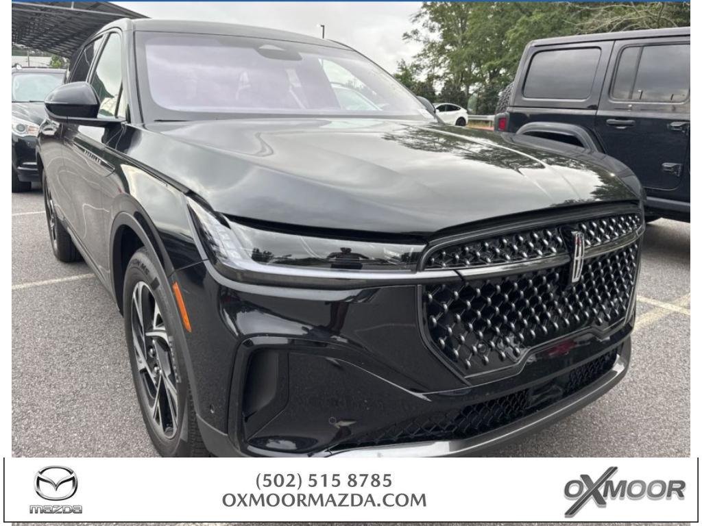 Used 2024 Infinite Black Metallic Clearcoat Lincoln Premiere image 1