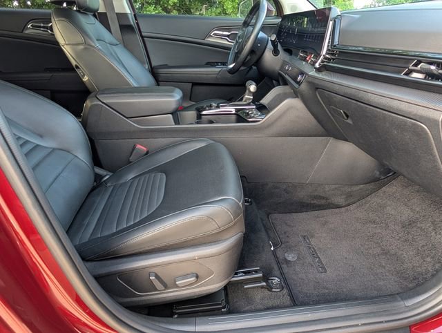 Used 2025  Kia SX-Prestige image 24