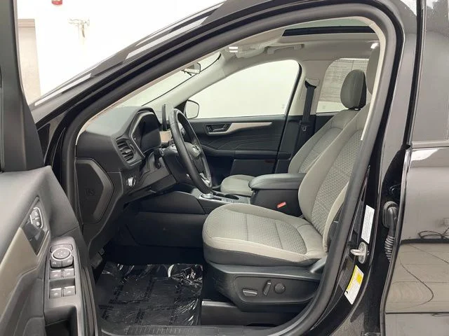 Used 2022 Black Ford  image 12