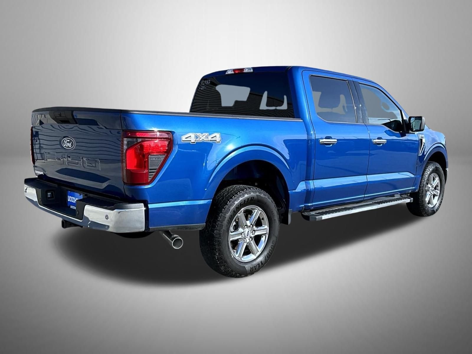 Used 2025 Blue Ford XLT image 5