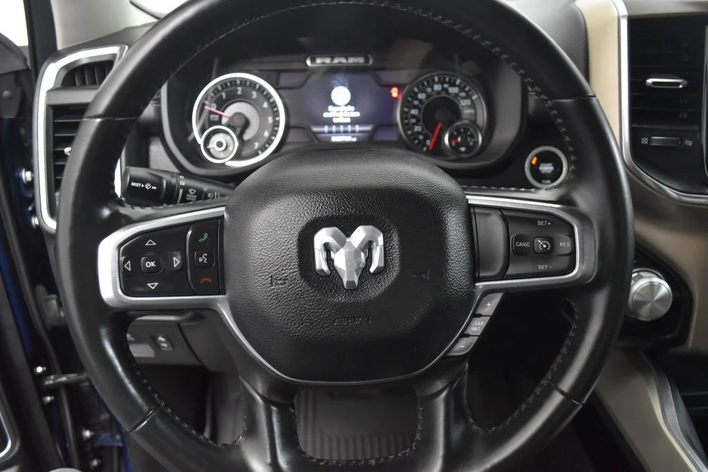 Used 2022 Blue Ram Laramie image 12