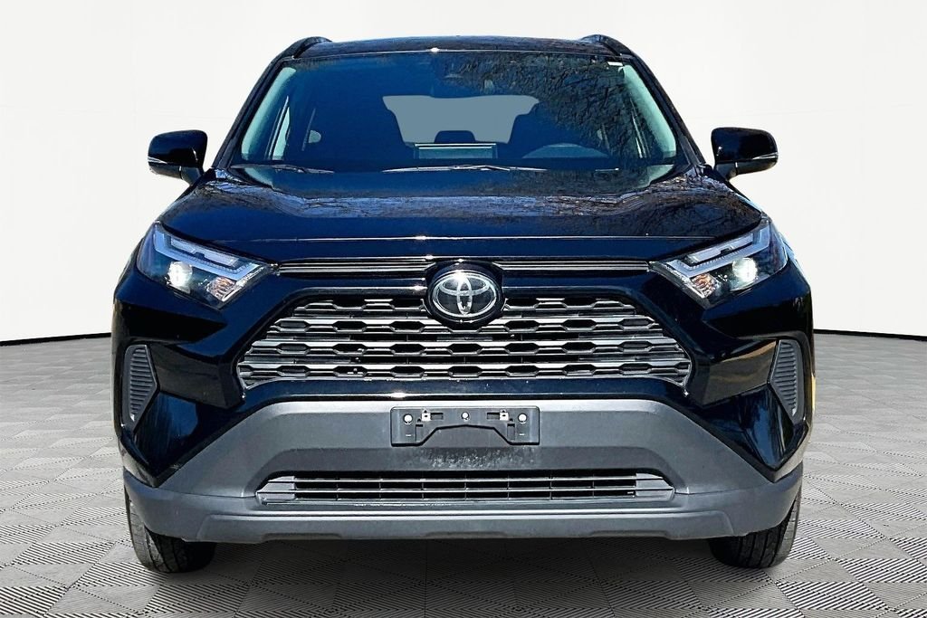 Used 2025 Toyota RAV4 XLE with VIN 4T3RWRFV7SU172912 for sale in Kansas City