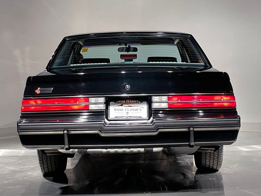 Used 1987 Black Buick Grand National image 32