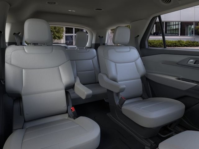 New 2026 Gray Metallic Ford Active image 11