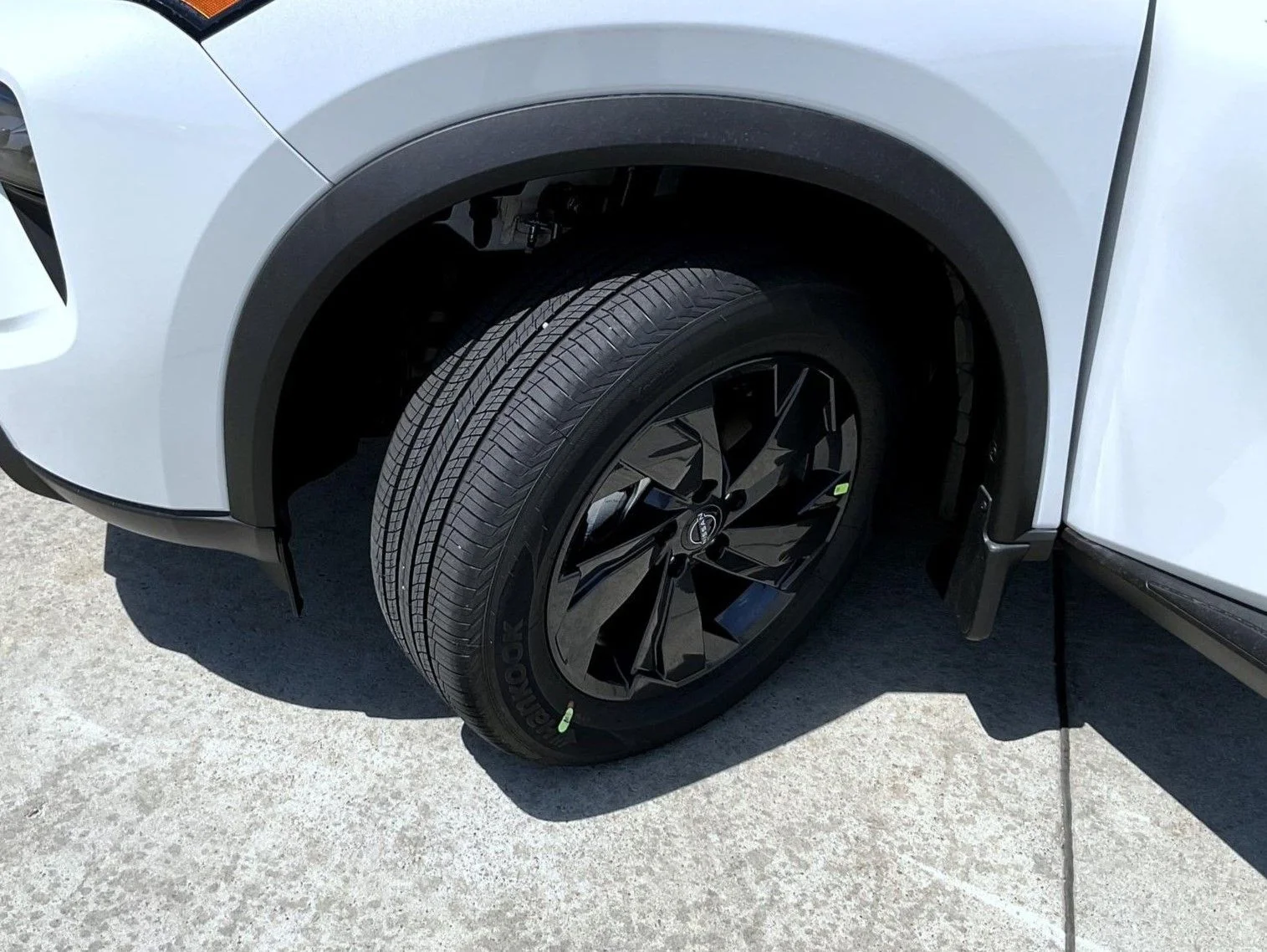 New 2026 White Nissan SV image 24