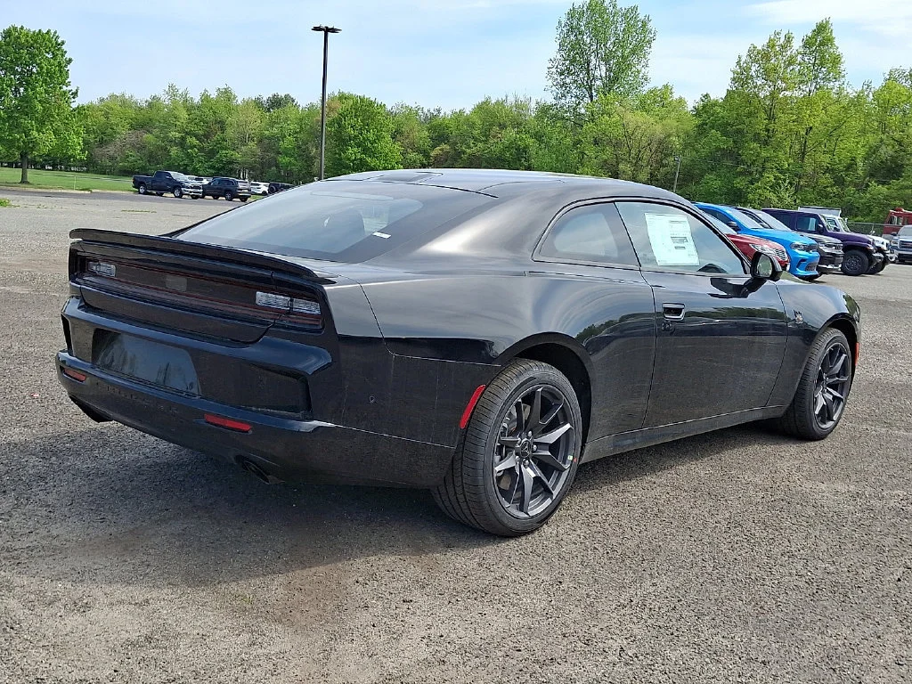 New 2026 Diamond Black Crystal Pearlcoat Dodge Scat Pack Plus image 8