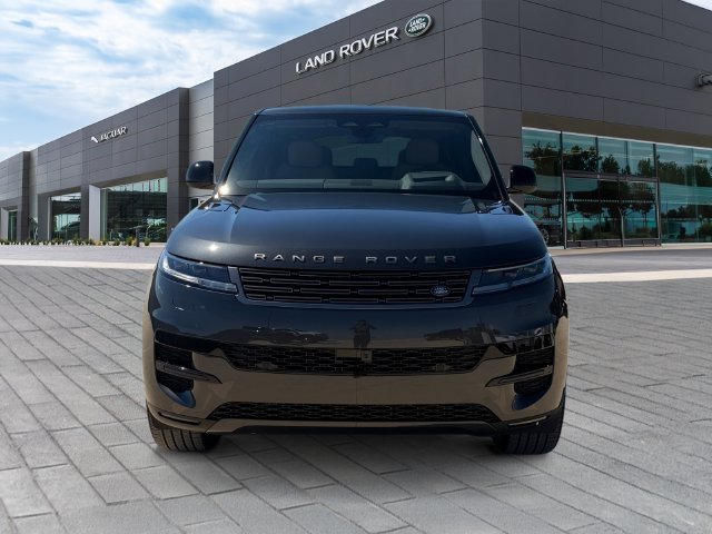 New 2027 Carpathian Grey Land Rover SE image 8
