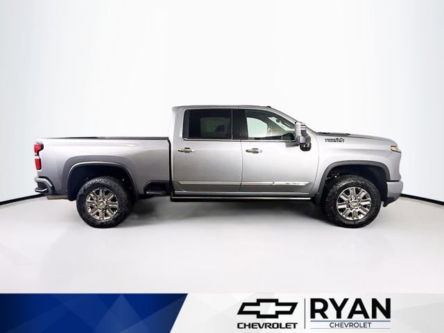 2026 Chevrolet Silverado 2500 HD High Country - Photo 8