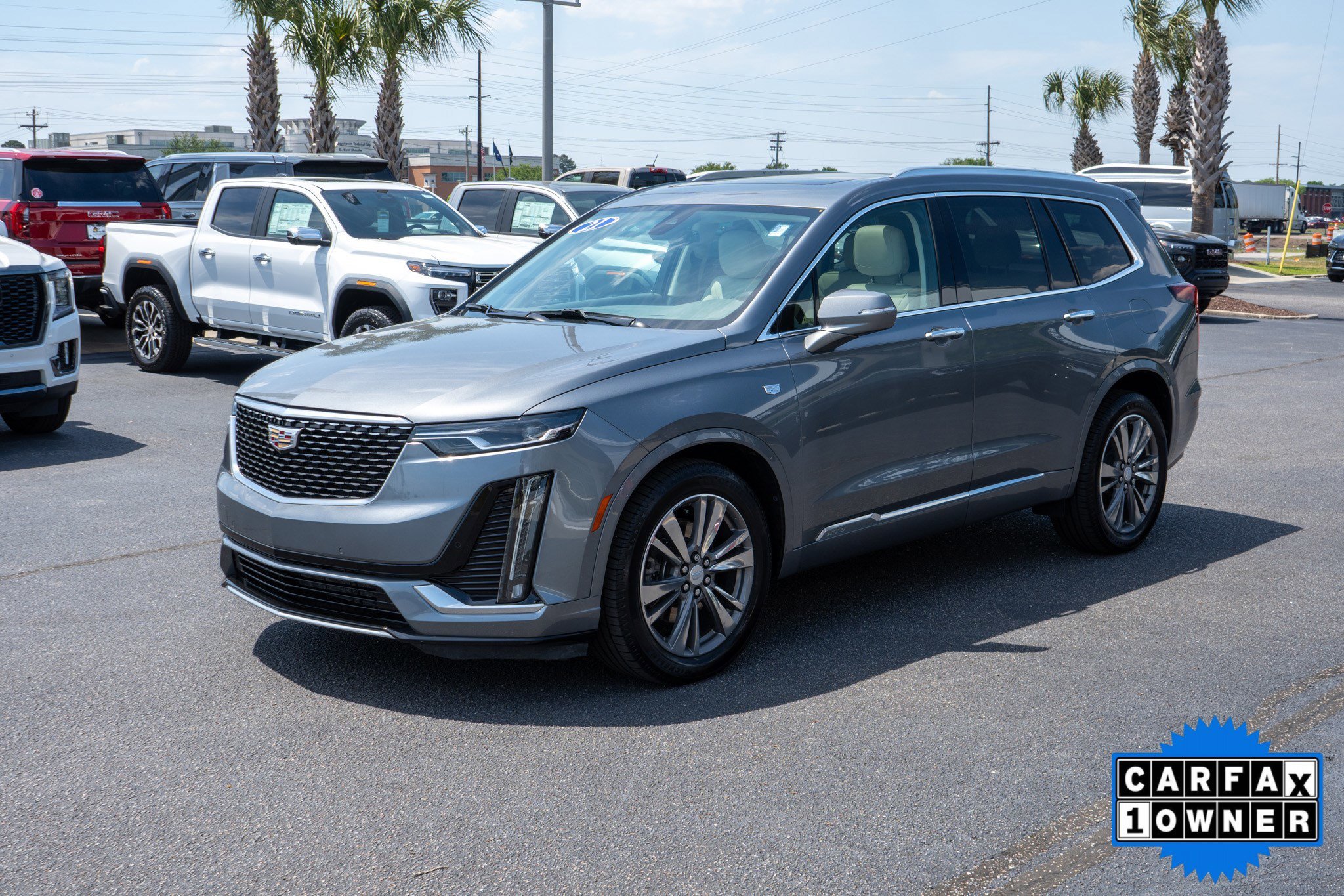 Used 2021 Satin Steel Metallic Cadillac Premium Luxury image 7