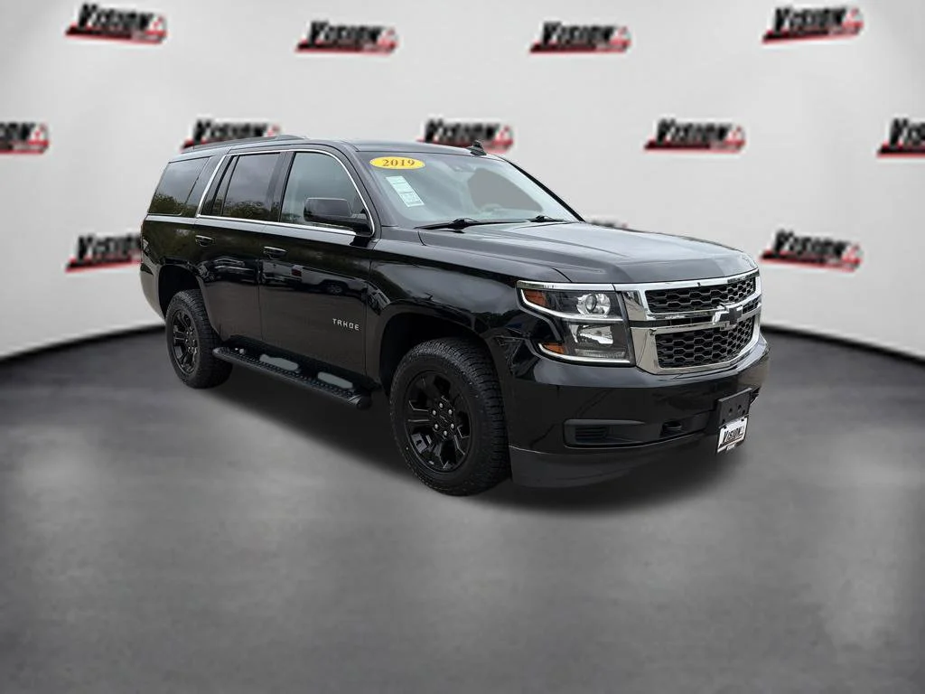 Used 2019 Black Chevrolet LS image 3