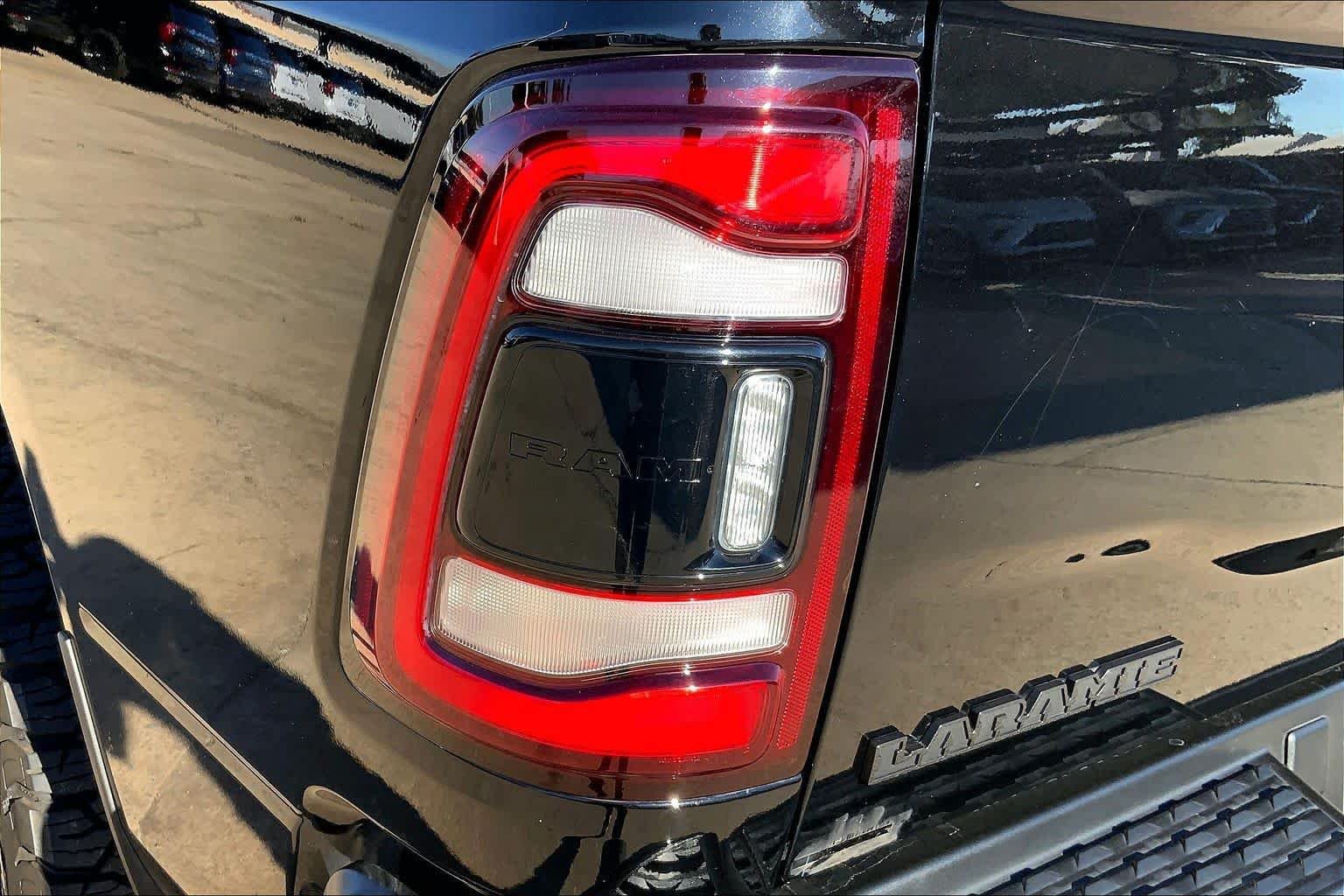 Used 2024 Diamond Black Crystal Pearlcoat Ram Laramie image 27