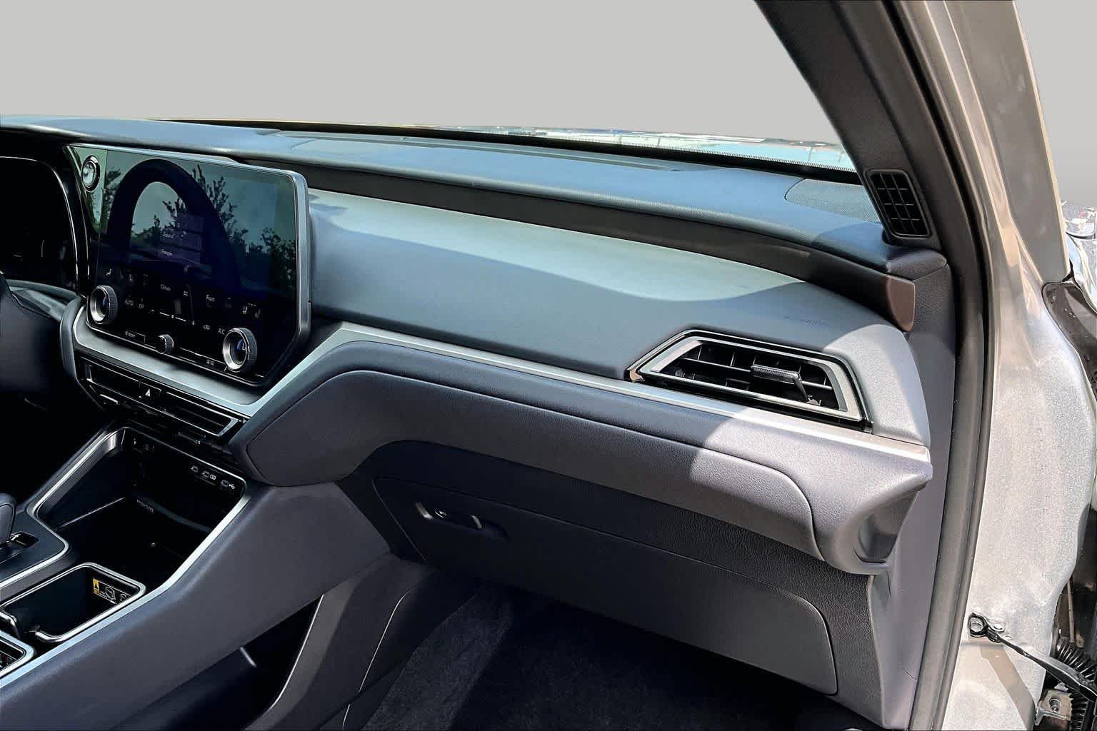 Used 2025 Celestial Silver Metallic Lexus Premium image 19