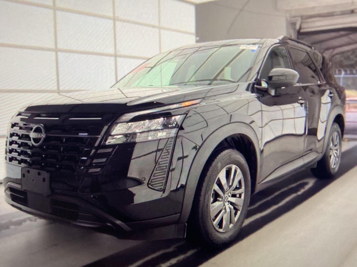 Used 2026 Super Black Nissan SV image 4