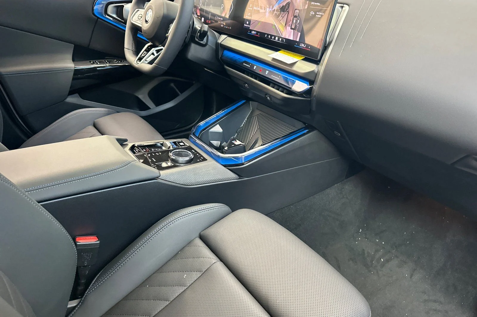 New 2026 Dune Grey Metallic BMW 30 xDrive image 13