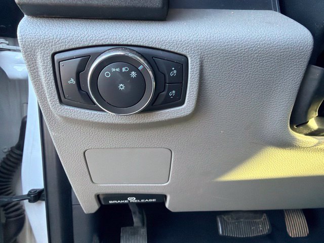 Used 2021 White Ford XL image 11