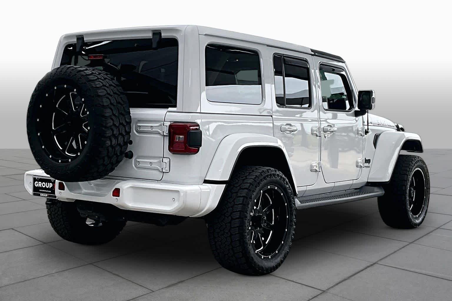 Used 2021 Bright White Clearcoat Jeep Unlimited Sahara High Altitude image 12