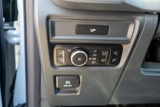 New 2026 Avalanche Ford XLT image 11