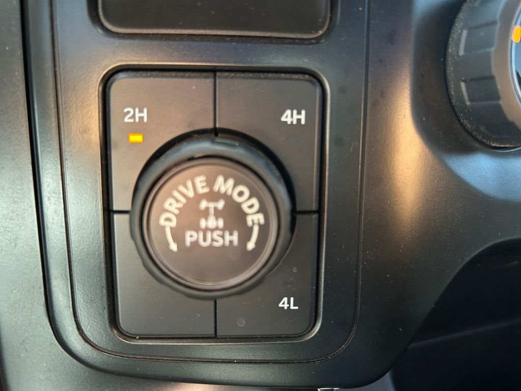 Used 2023 White Ford XL image 30