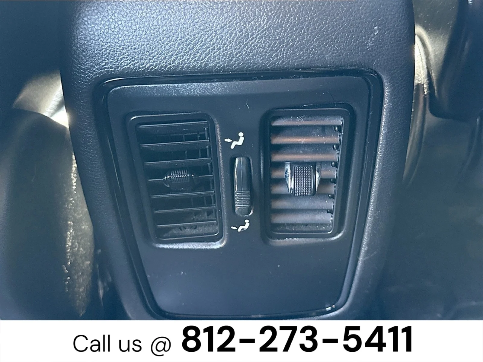 Used 2021 White Dodge SXT Plus image 24