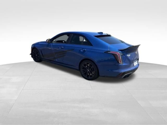 Used 2022  Cadillac V-Series image 11
