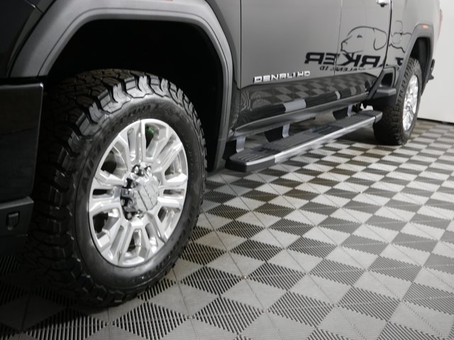 Used 2021 Ebony Twilight Metallic GMC Crew Cab Denali w/ Ultimate Pkg image 2