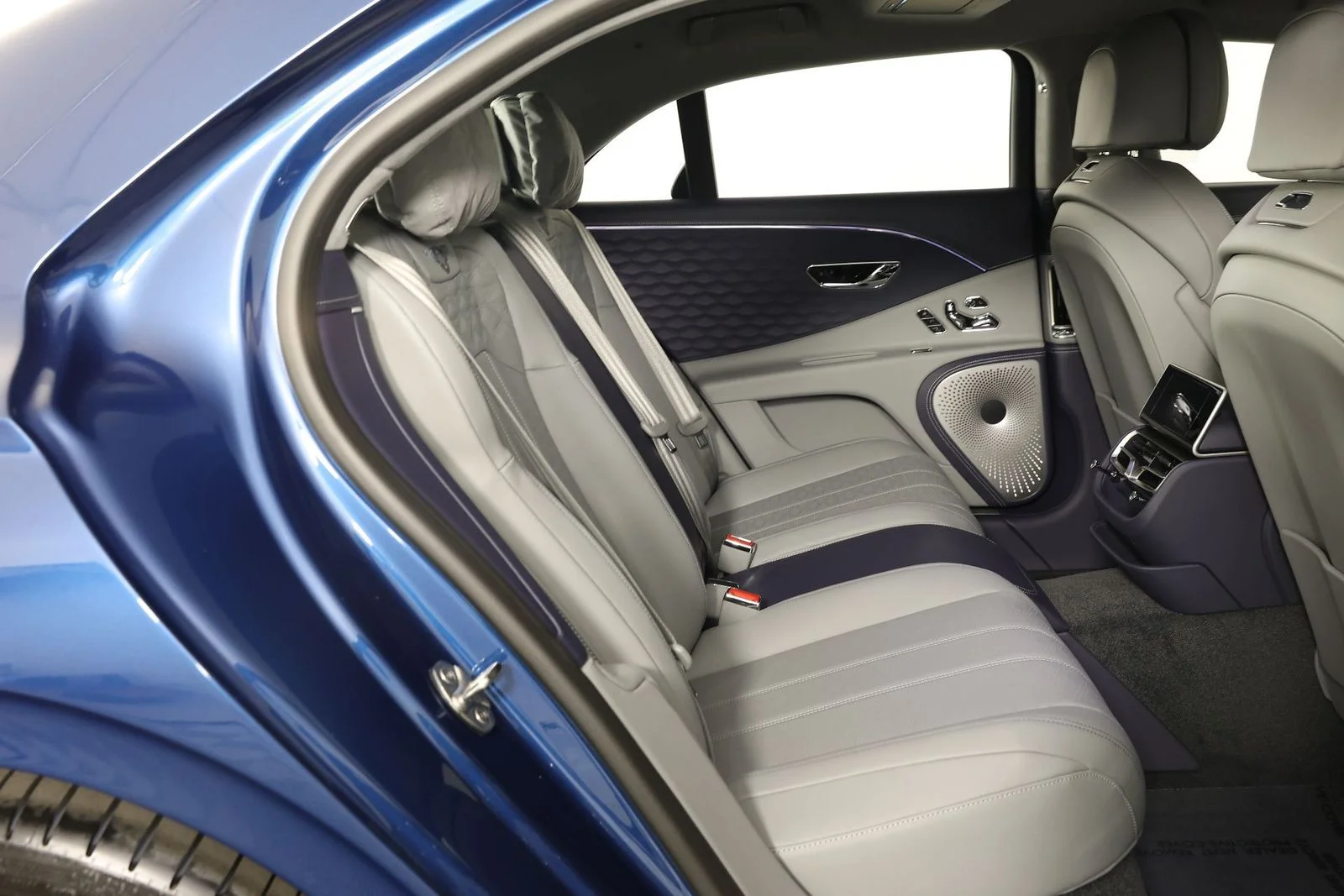 2025 Bentley Flying Spur Speed - Photo 33