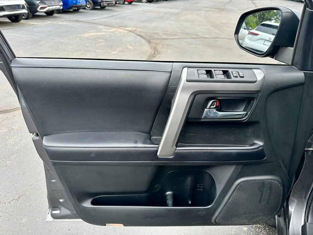 Used 2019 Gray Toyota SR5 Premium image 10