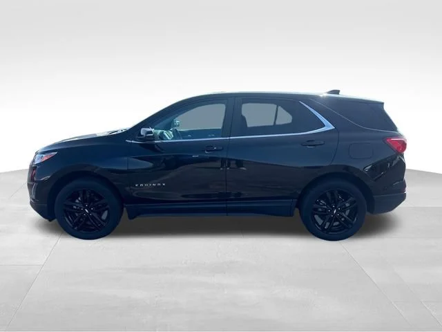 Used 2021 MOSAIC BLACK METALLIC Chevrolet LT image 2