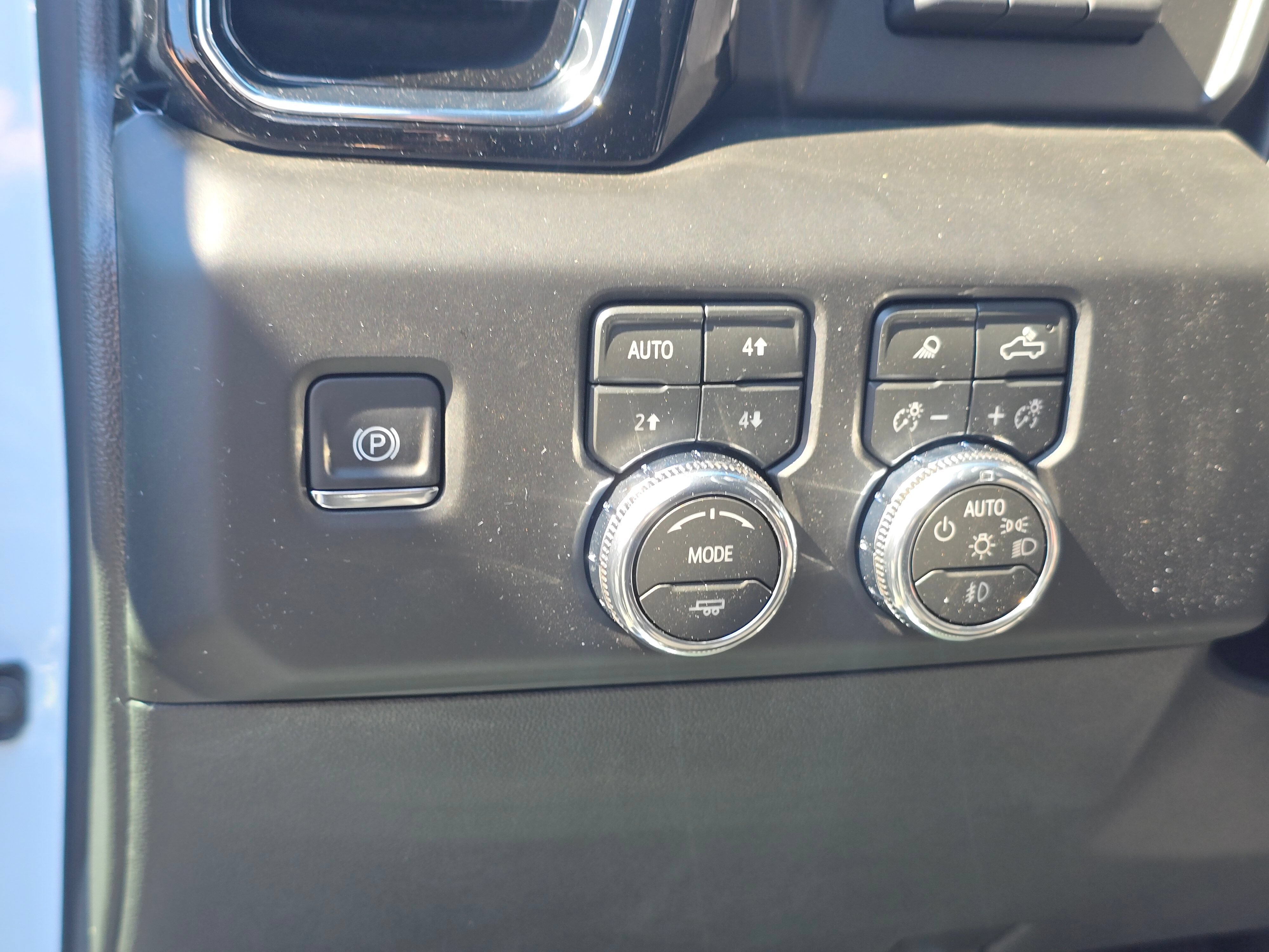 New 2026 Glacier White Tricoat GMC Denali image 16