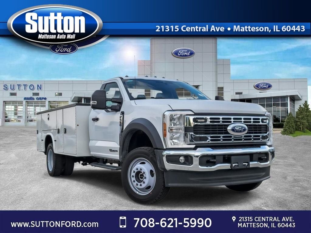 New 2025 Oxford White Ford F-550® XL image 1