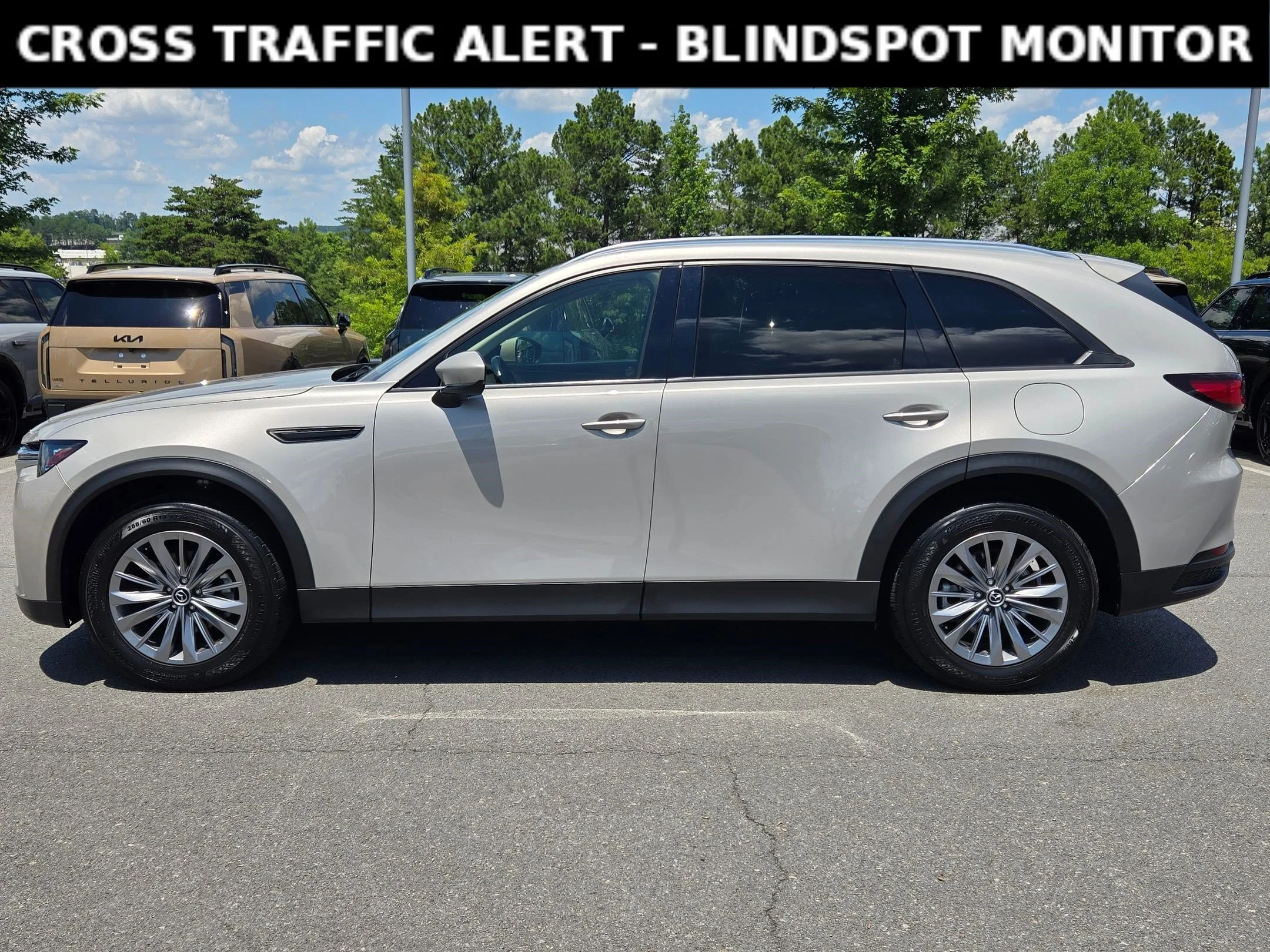 Used 2024 Platinum Quartz Mazda 3.3 Turbo Preferred Plus image 4