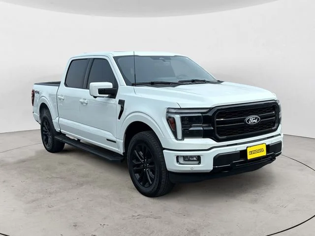 Certified Used 2024  Ford Lariat image 3