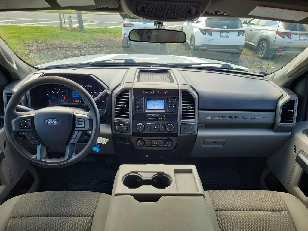 Used 2020 Oxford White Ford XL image 11