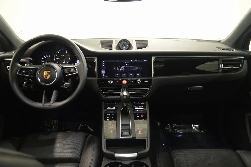 Used 2025 Silver Porsche  image 37